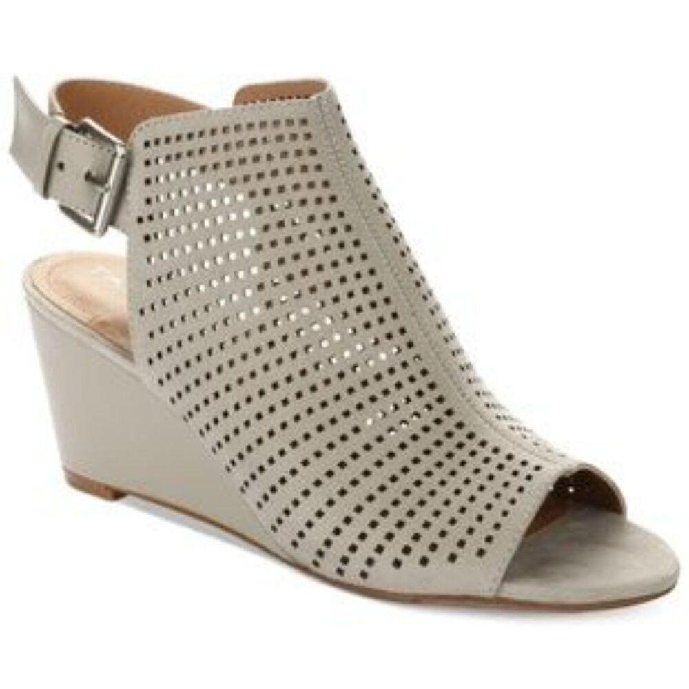 TAHARI TAUPE PERFORATED‎ LASER CUT SYMBA OPEN TOE WEDGE SANDAL 7